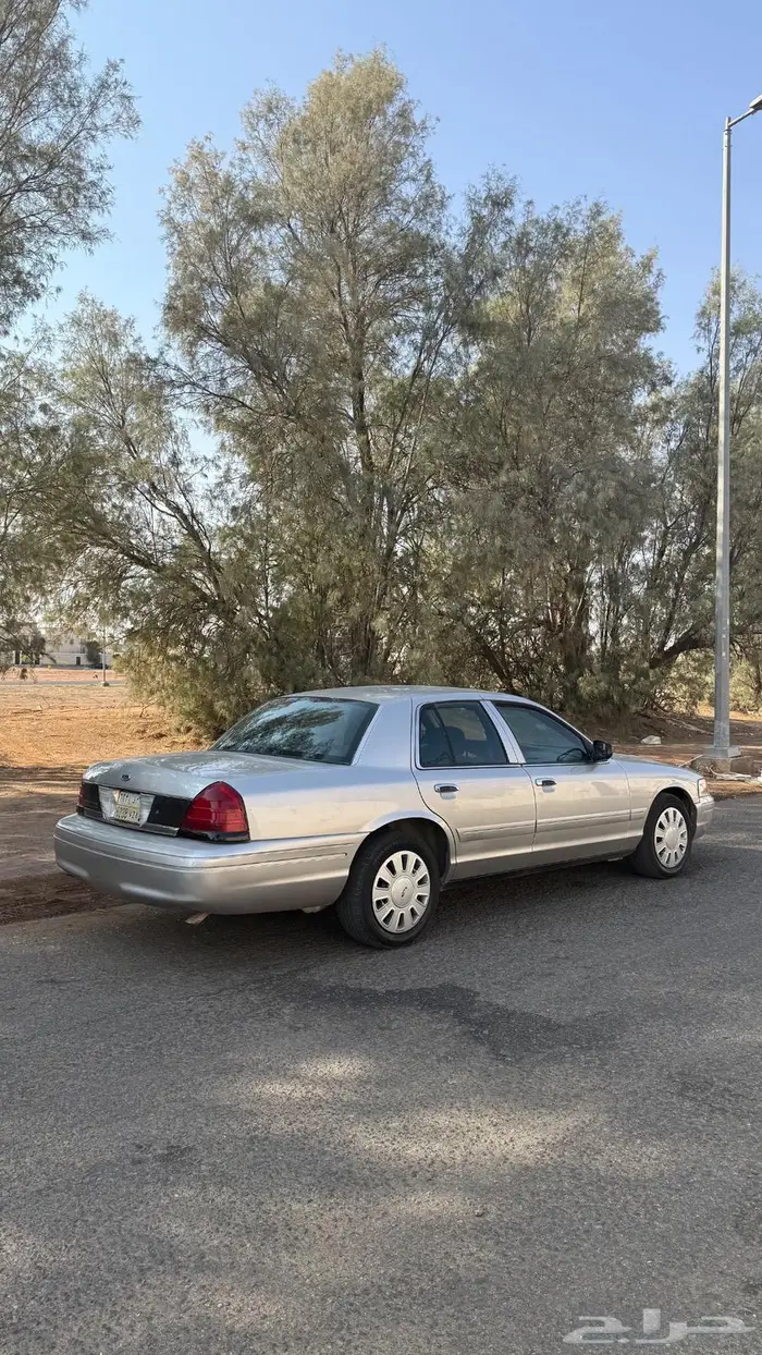 فورد فكتوريا 2004 تضيف للمستخدم البيع مستعجل 14