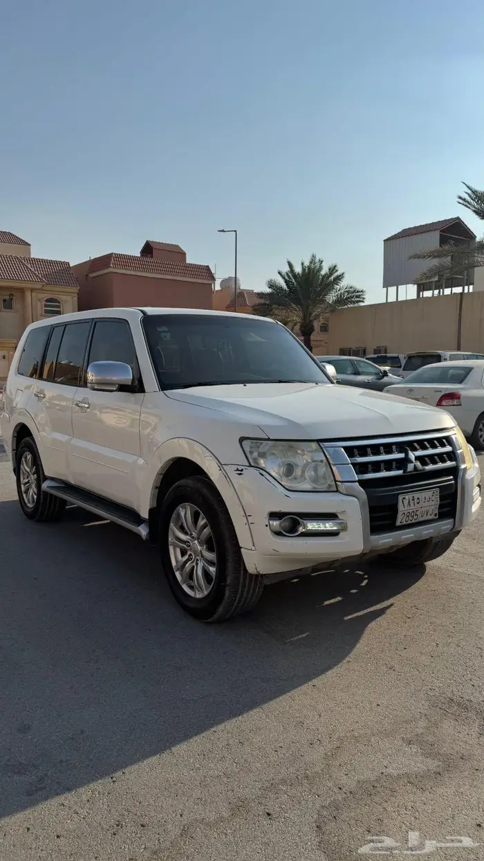 للبيع باجيرو 2016 مكينه كبيره3.8دبل بودي وكاله 4