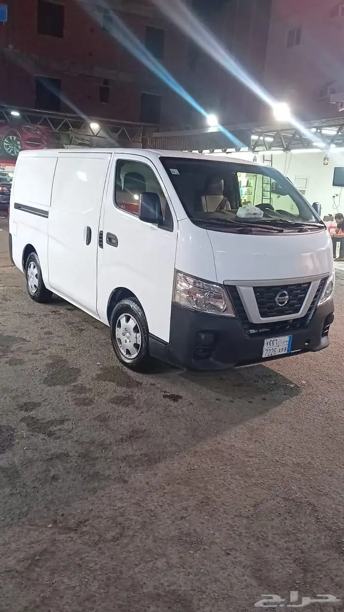 باص ديزل ماشالله شبه جديدمديل 2020 2