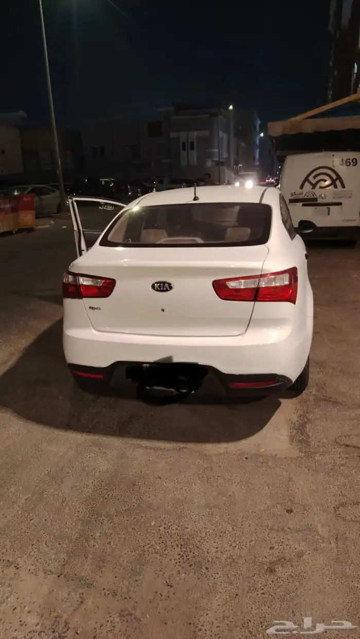 للبيع سياره كيا ريو موديل 2014 1