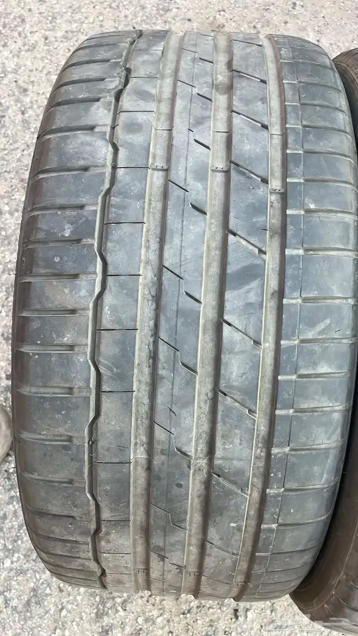 275 35 20 كفرين هانكوك تاريخ 2023 4