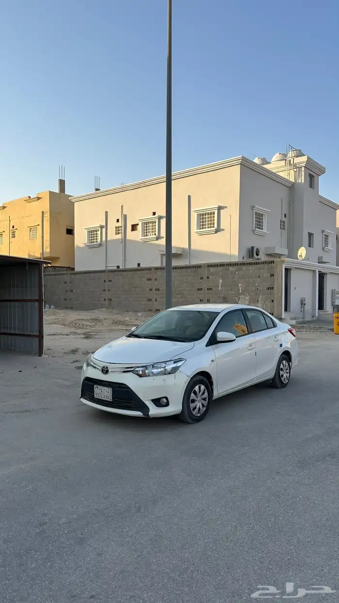 يارس موديل 2017 ممشى قليل 1