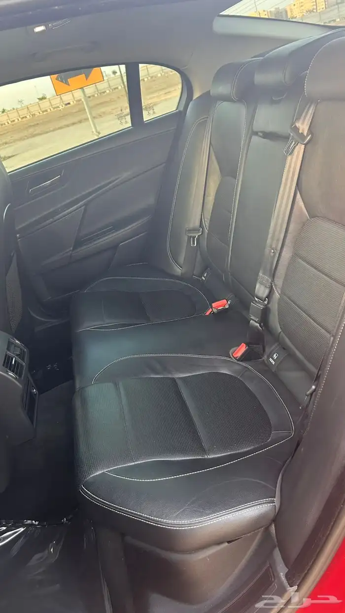 جاكوار XE 2016 15