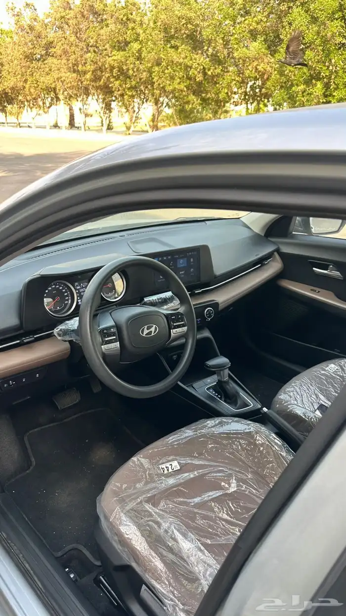 للبيع اكسنت 2025 فليت 6