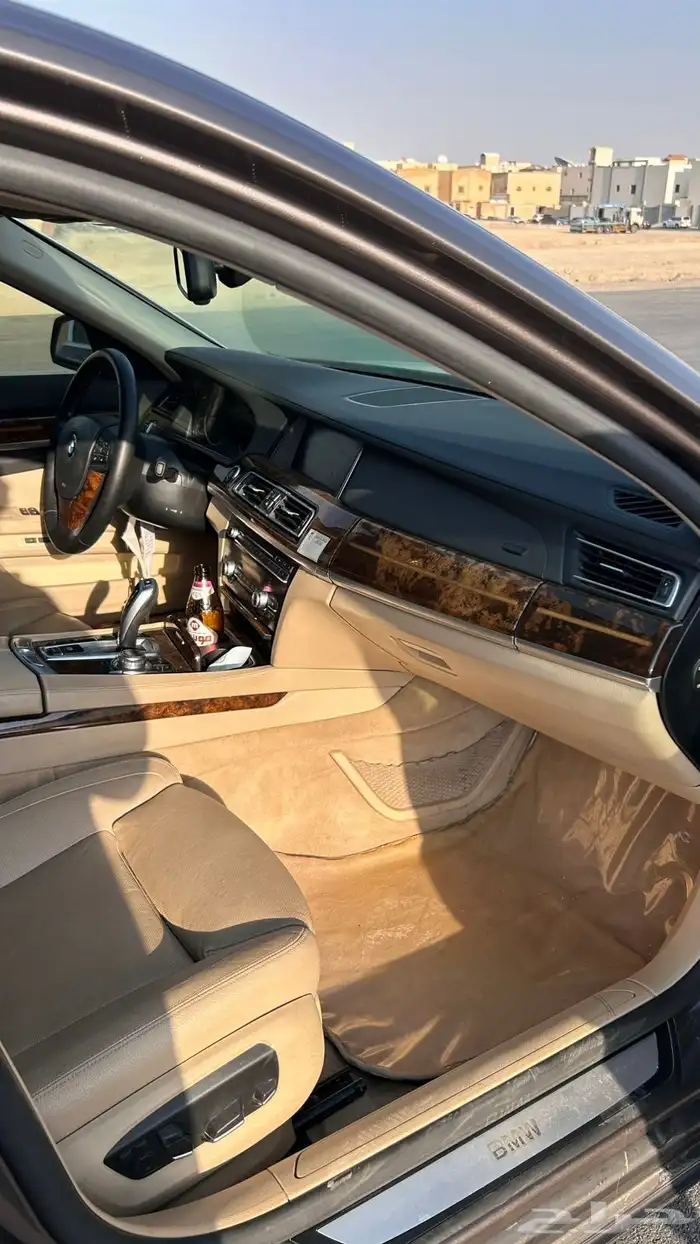 BMW2014 فل كامل 740 8