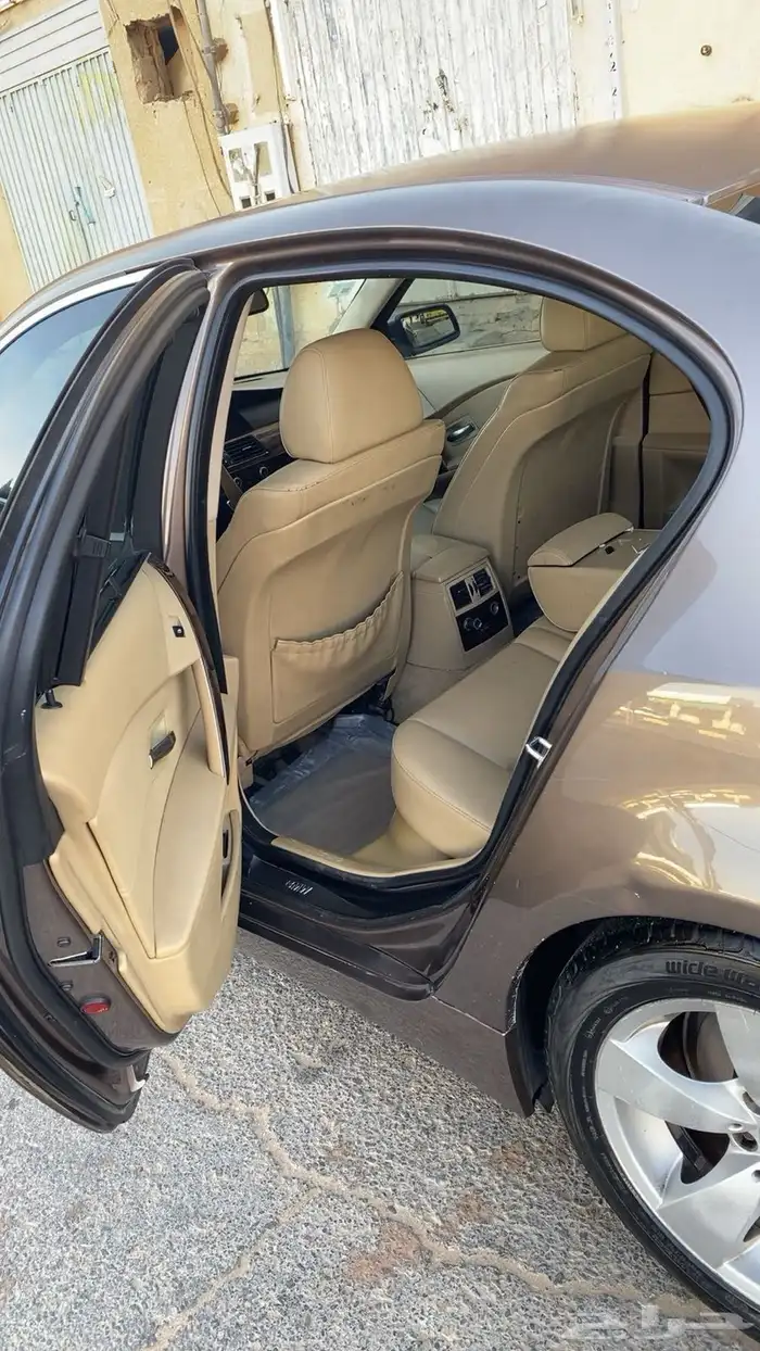 للبيع بي ام دبل 2007 8