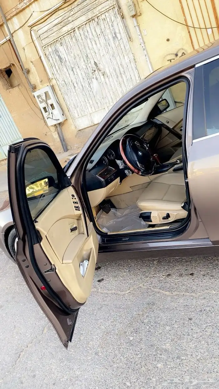 للبيع بي ام دبل 2007 5