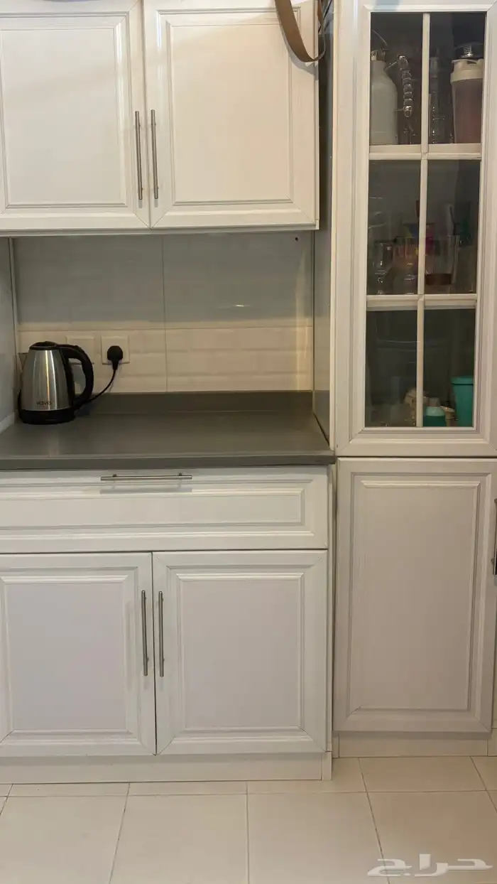 مطبخ للبيع السوم واصل 1200 وقريب ماني بعيد بدون الفرن 2