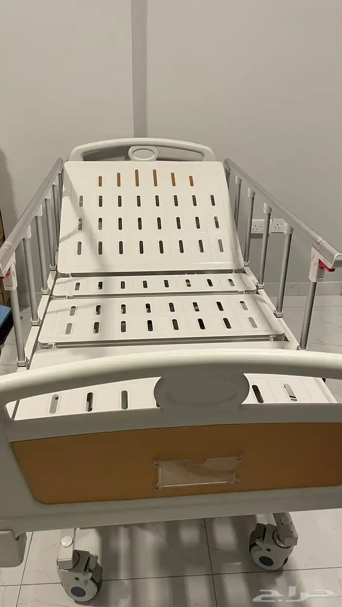 سرير طبي كهربائي 4 حركات  مرتبة طبيه hill rom 0