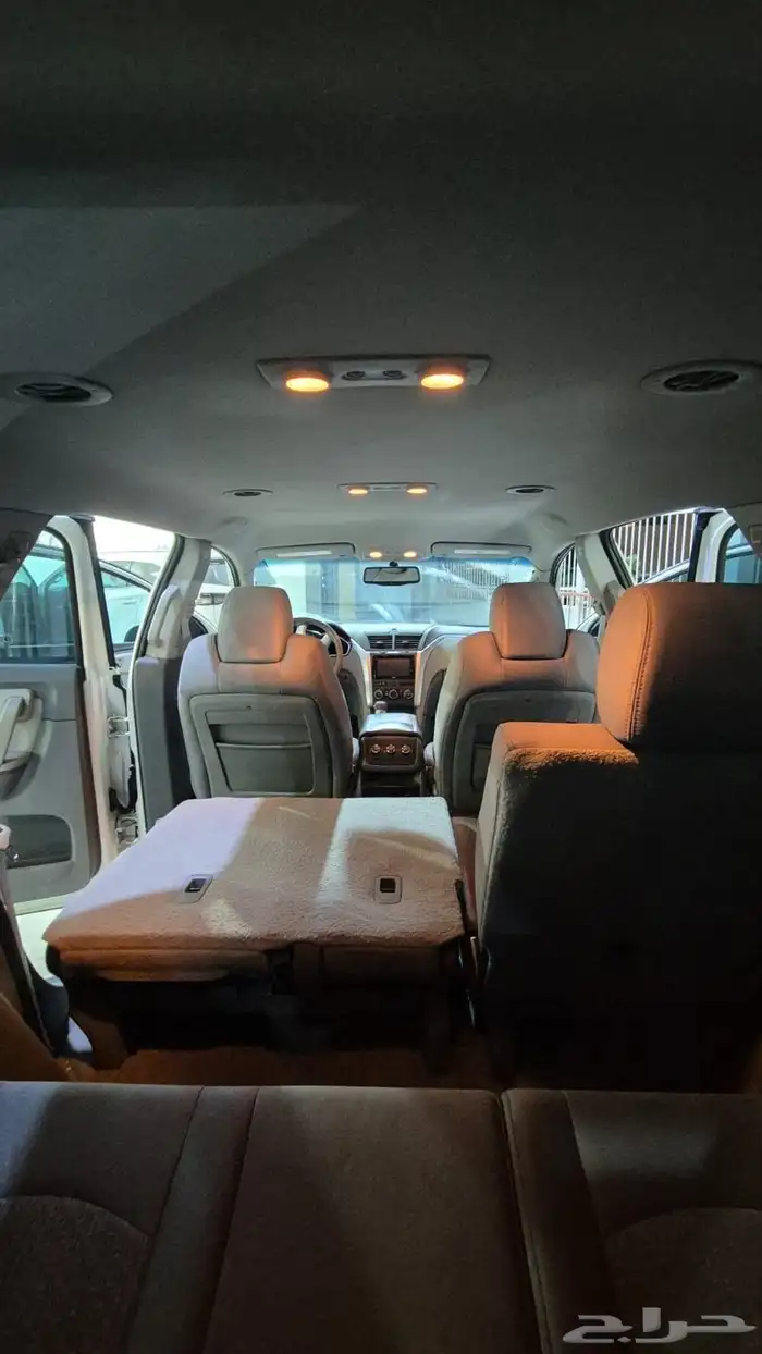 شيفروليه ترافرس 2012 1