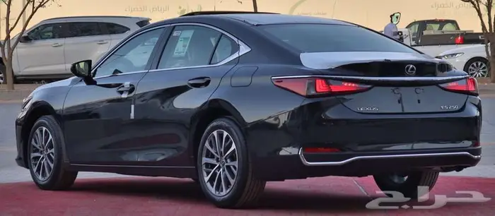 لكزس ES250 ستاندر 2025 سعودي مبيعات البنوك والشركات 4