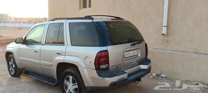 سيارة شيفروليه بليزر 2005 للبيع 3