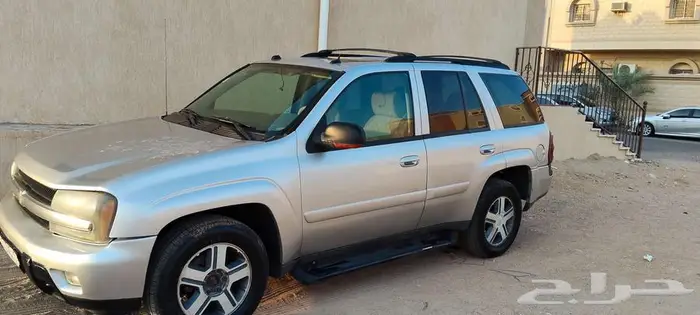 سيارة شيفروليه بليزر 2005 للبيع 5