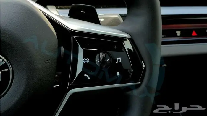 بي ام دبليو 2025 520i خليجي اصفار مع ضمان الوكيل 10