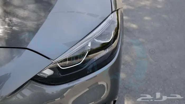 مرسيدس بنز سي 200 بريميوم 2025 خليجي اصفار مع ضمان الوكيل 32