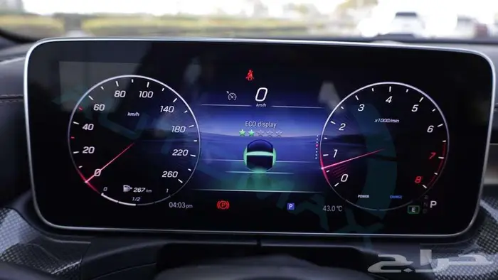 مرسيدس بنز سي 200 بريميوم 2025 خليجي اصفار مع ضمان الوكيل 12