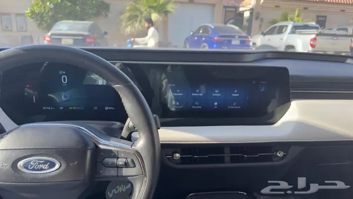 للبيع فورد تورس 2023 تريند بلص نص فل ماشيه 80 4