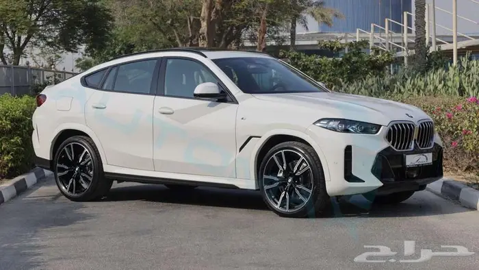 بي ام دبليو x6 XDrive 2025 خليجي اصفار مع ضمان الوكيل 4