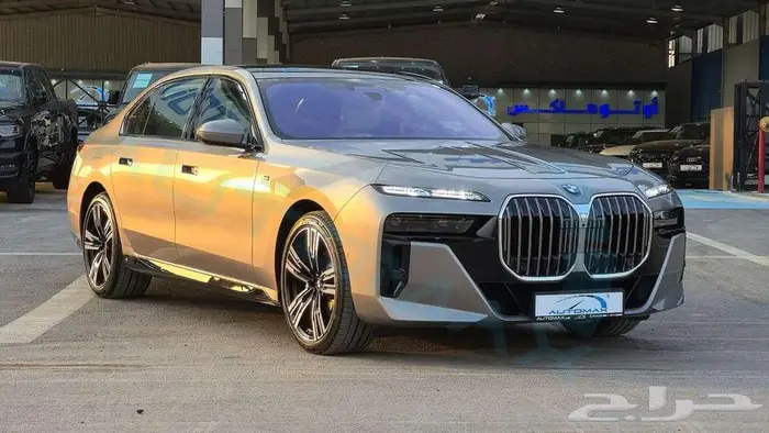 بي ام دبليو 735i M 2026 خليجي اصفار مع ضمان الوكيل 3