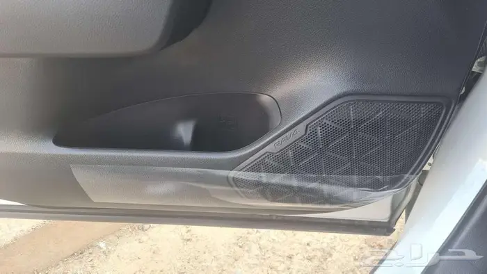 تويوتاراف فور 2025 ستاندرد دفع أمامي 9