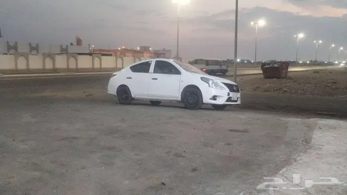 نيسان صني موديل 2015 0