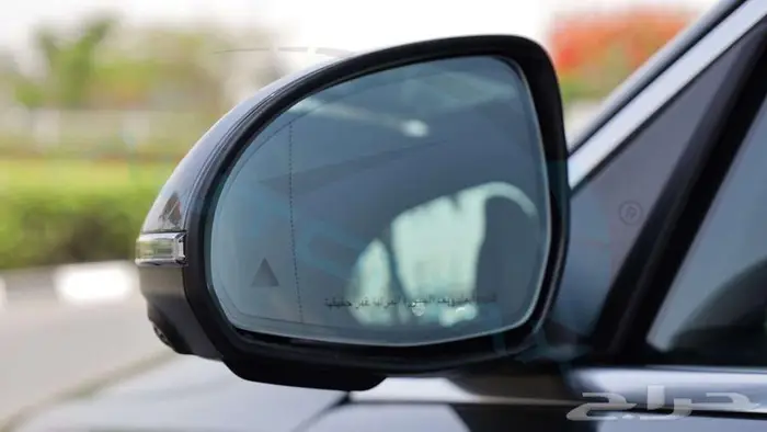 مرسيدس بنز سي 200 بريميوم 2025 خليجي اصفار مع ضمان الوكيل 15