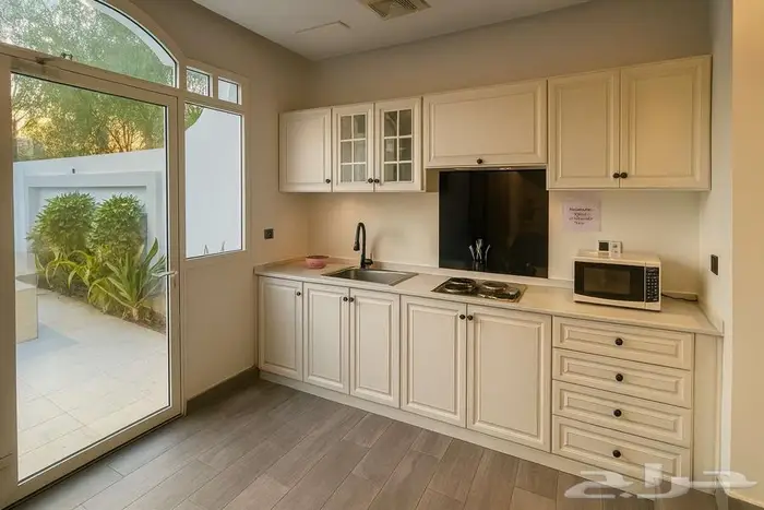 فيلا على البحر للإيجار بشاطئ الأحلام - درة العروس 17