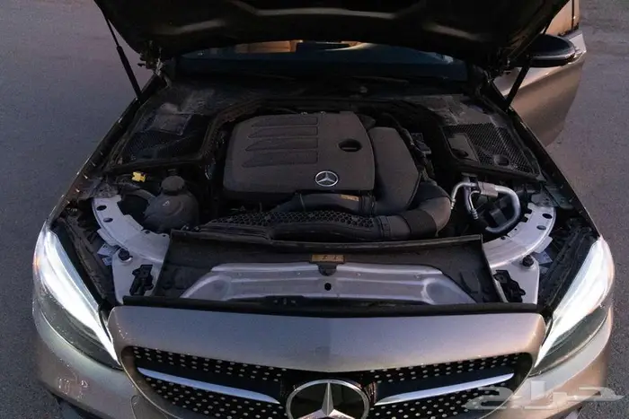مرسيدس C300 موديل 2021 بمحرك رباعي 18