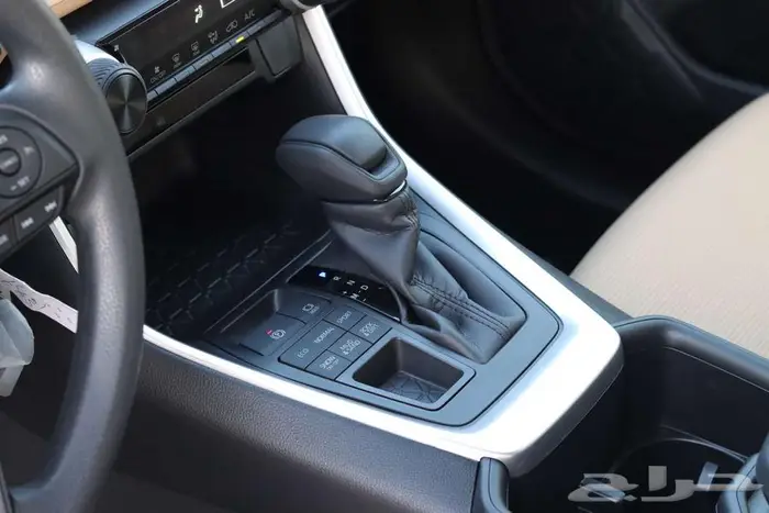 تويوتا راف فور LE4X4موديل 2025 7