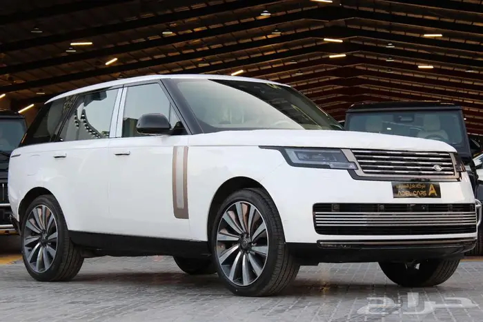 رانج روفر SV 2025 مواصفات خليجية ضمان الناغي صيانة مجانية 3