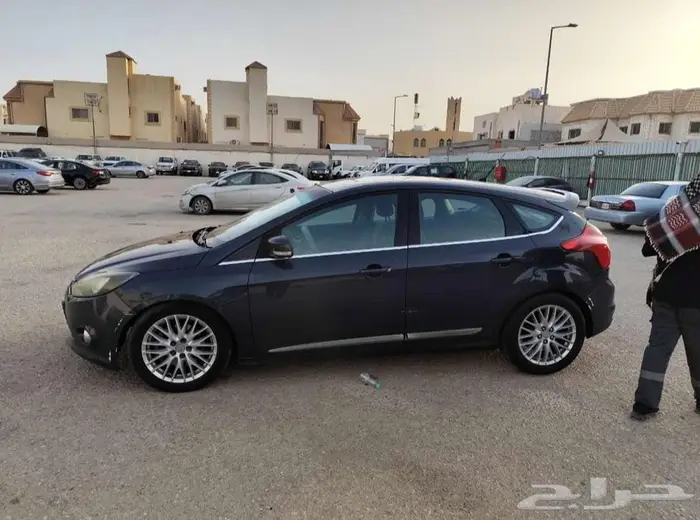 فور فوكس 2014 كاملة فتحة سقف فل اوبشن 3