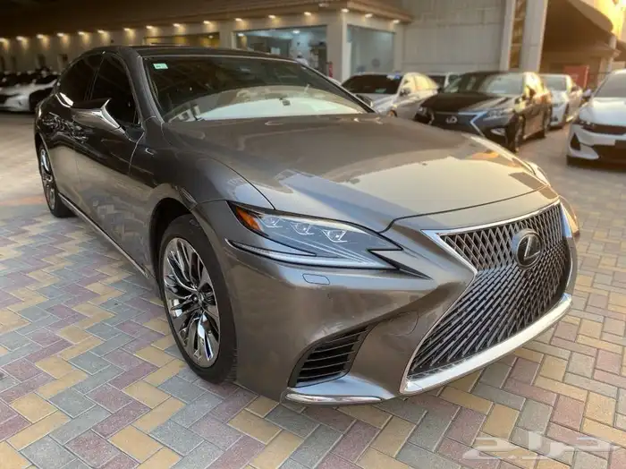 لكزس LS500 2019 2