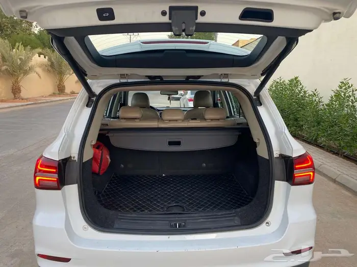 MG RX5 2019  سياره للبيع بالكاش 11