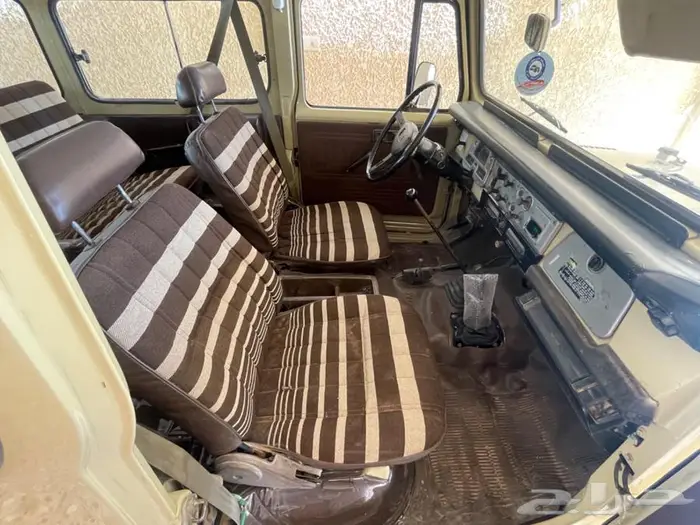 للبيع جيب ربع 83 لوكس 9