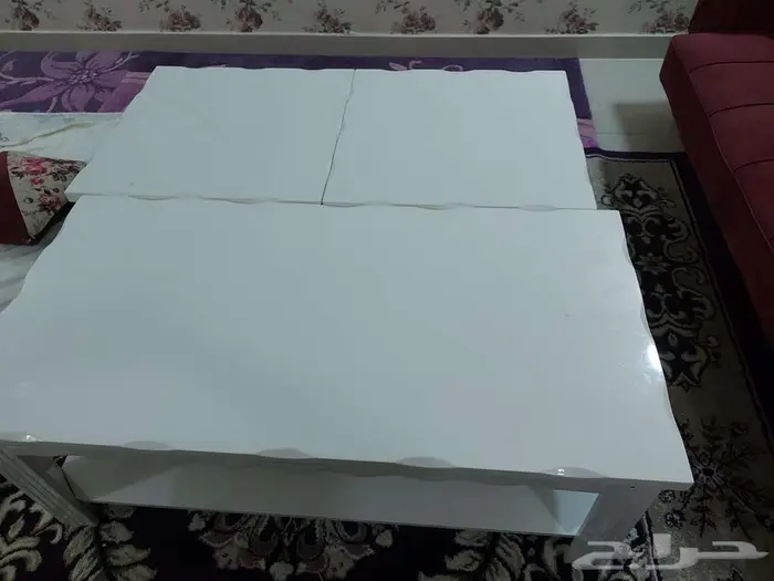 طاولات مستعمله 1