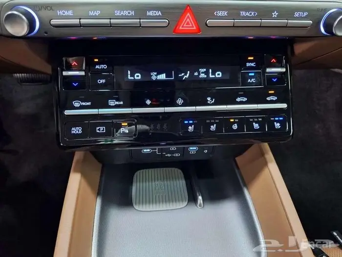 هيونداي أزيرا (جراندر) 2025 - وارد كوريا 10