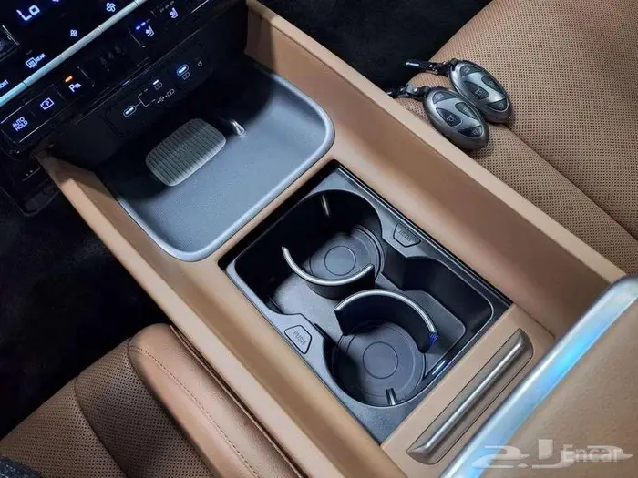 هيونداي أزيرا (جراندر) 2025 - وارد كوريا 12