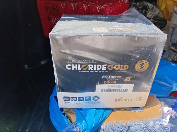 للبيع بطاريه سياره 1