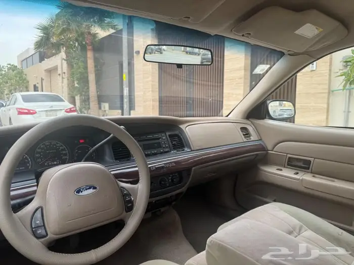 فورد كراون فاكتوريا 2004 م سعودي مع لوحة مميزه 11