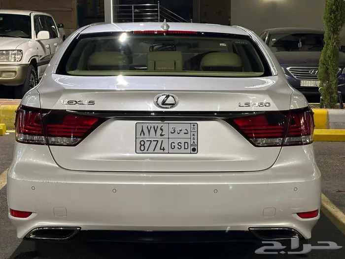 لكزس موديل 2017 LS 1