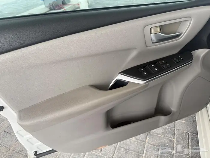 للبيع كامري 2015 15