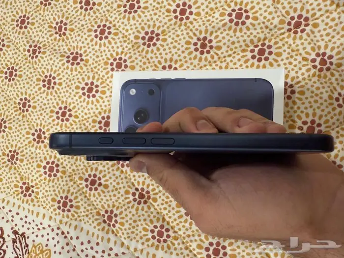 ايفون 17 برو 256 كحلي للبيع 3