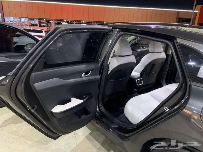 كيا اوبتيما 2022 بنزين شاشة كاميرا مستورد محرك 2.0 14