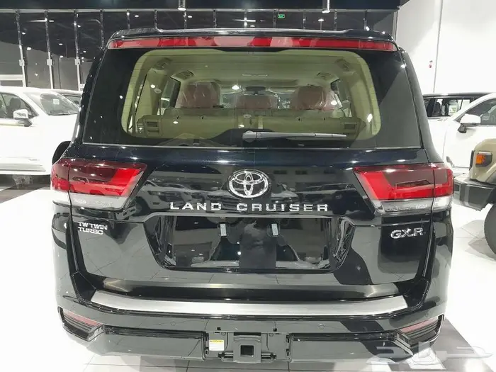 جي اكس ار L4 بريمي ديزل 2024 اللون اسود 5