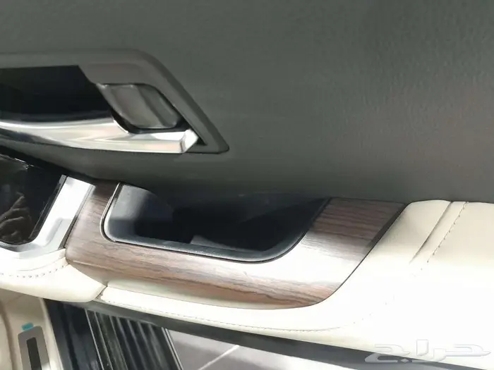 جي اكس ار L4 بريمي ديزل 2024 اللون اسود 8