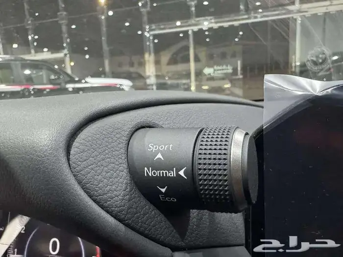 لكزس ES 350 استاندر بريمي فتحة سقف 2025 10