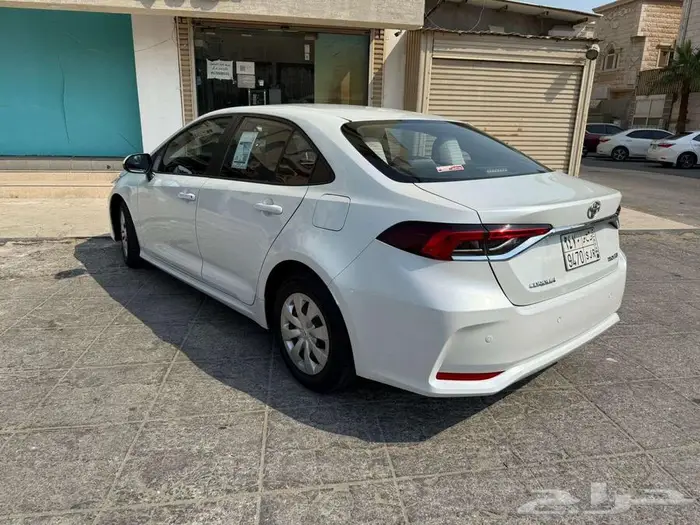 كورولا 2022 العداد 106 ألف مكينه 2.0 بدي وكاله 5