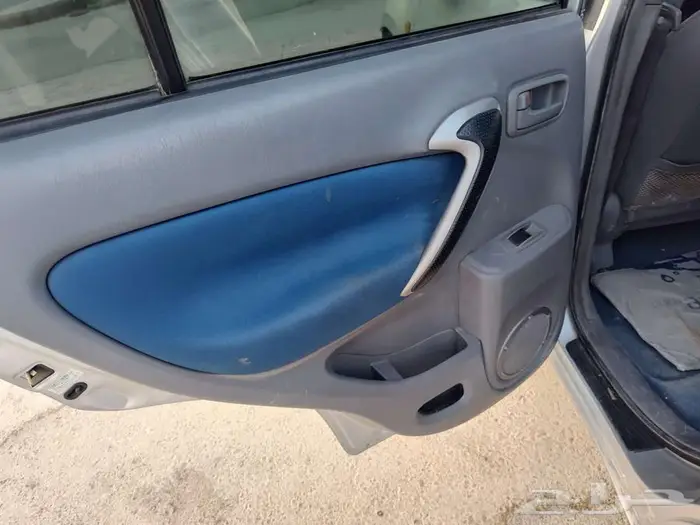 راف فور 2001 للبيع 3