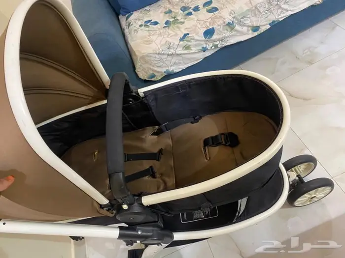 سرير اطفال skytouch وعربيه اطفال Giggles 4