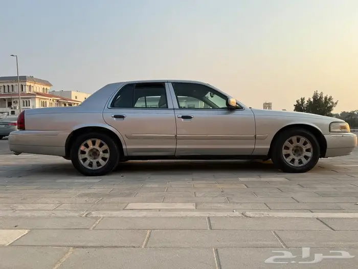 فورد ماركيز للبيع 13